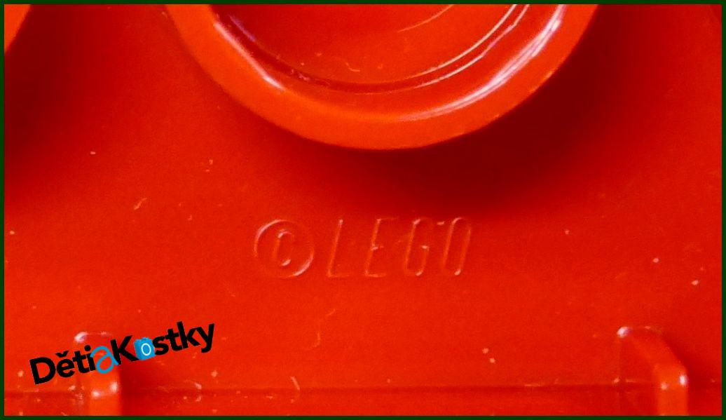 Lego® Duplo® Podložka/Destička 2x4 Červená Nízká (8 pin)