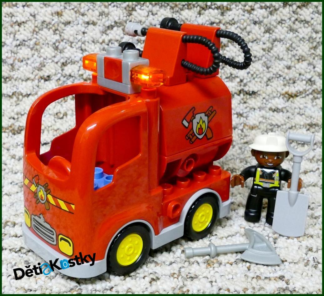 Lego® Duplo® Hasičské Auto s Cisternou Krátké