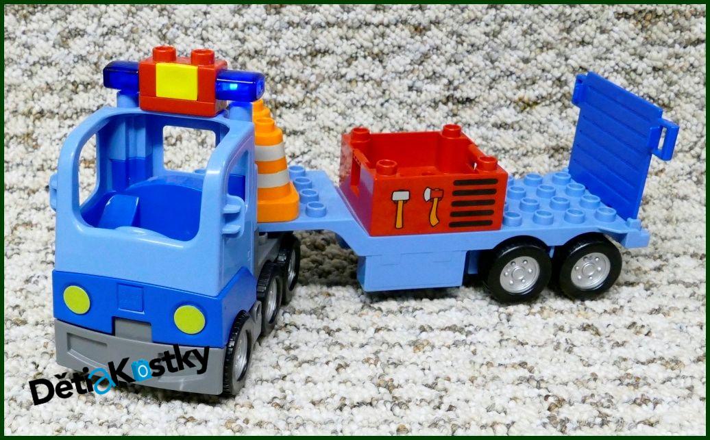 Lego® Duplo® Tahač Modrý s Návěsem a Majáčkem