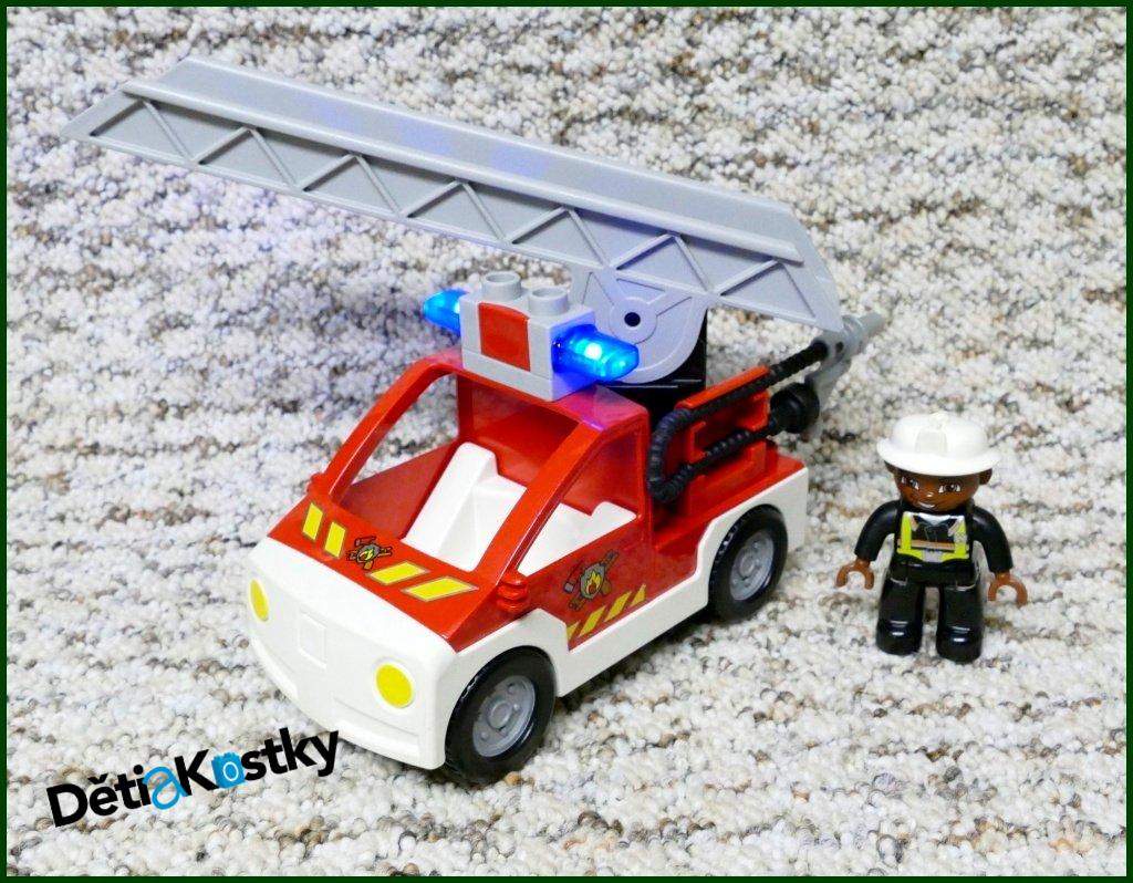 Lego® Duplo® Hasičské Auto Bílo/Červené se Žebříkem a Majáčkem