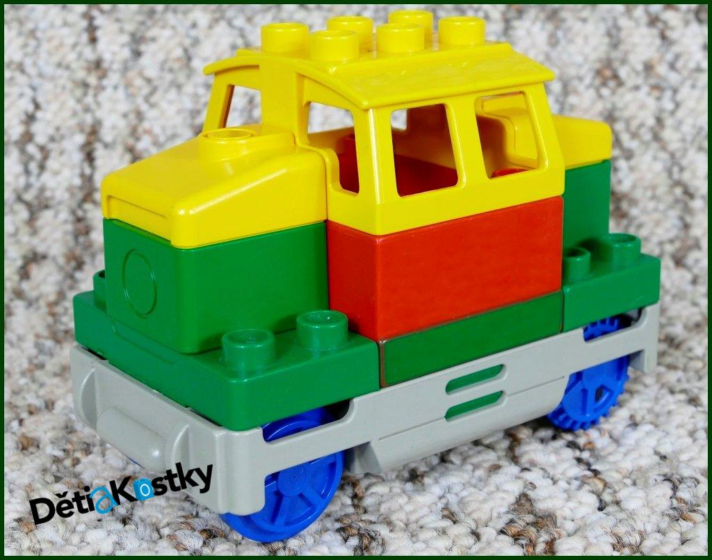 Lego® Duplo® Mašinka se Spodními Tlačítky - Zelená