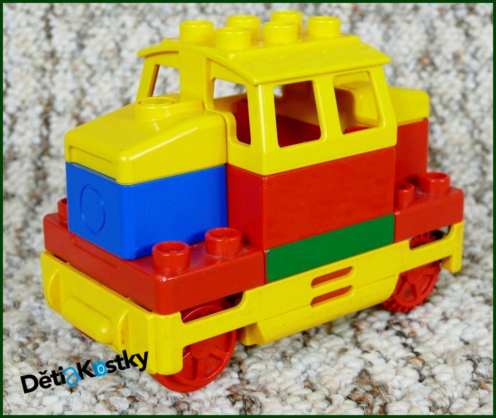 Lego® Duplo® Mašinka se Spodními Tlačítky - Červená/Modrá