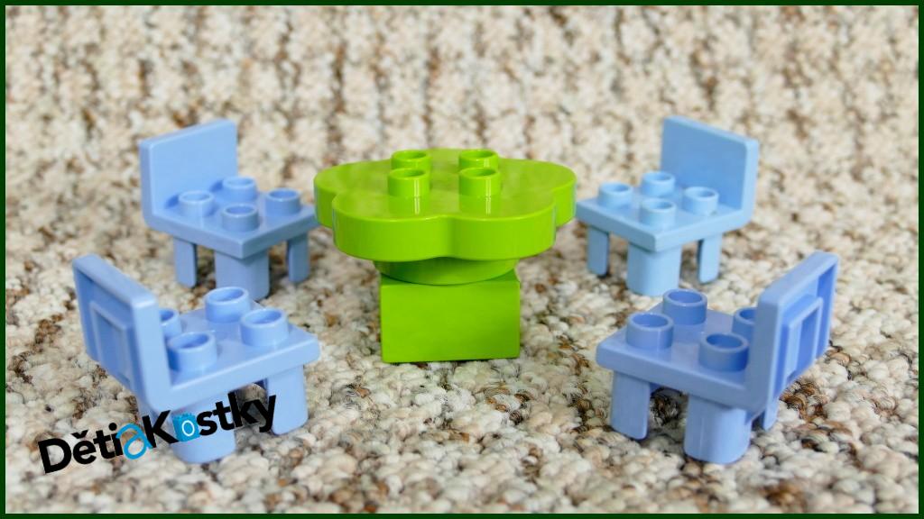 Lego® Duplo® Stůl Limetka se Světle Modrými Židlemi