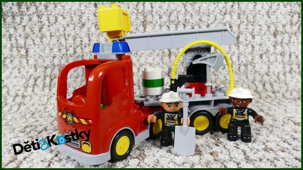 Lego® Duplo® Hasičské Auto s Návěsem, Žebříkem a Majáčkem