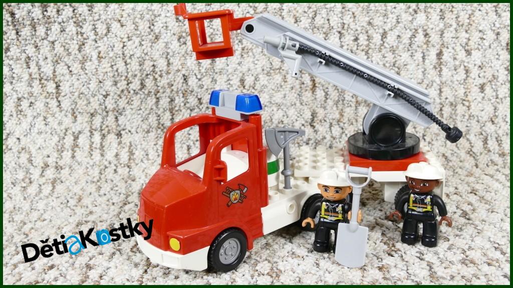 Lego® Duplo® Hasičské Auto s Návěsem, Žebříkem a Majáčkem
