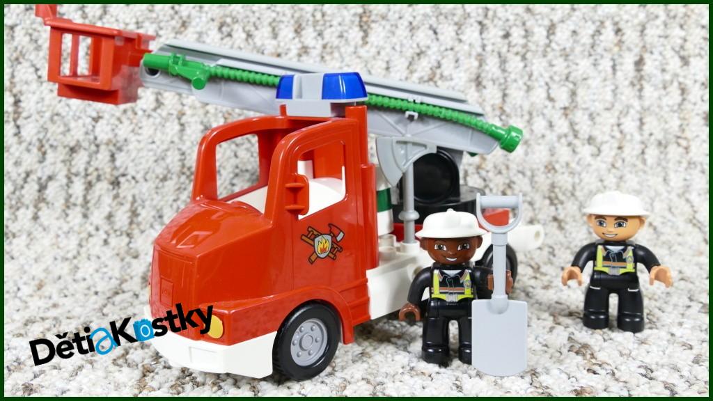 Lego® Duplo® Hasičské Auto s Vytahovacím Žebříkem