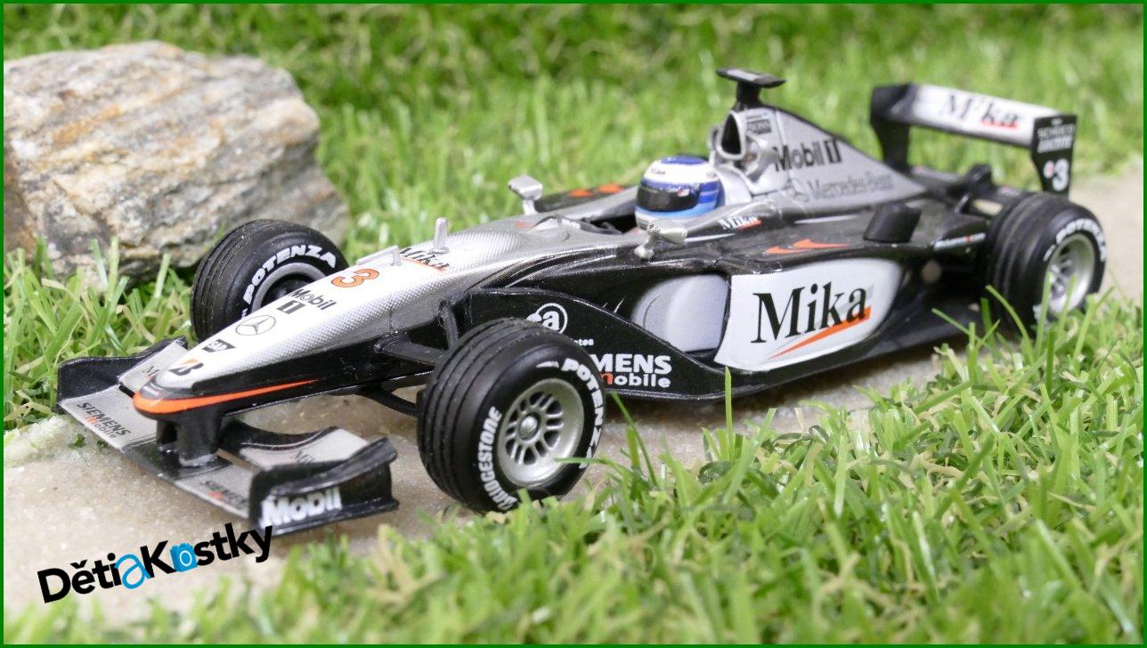 Model Autíčka Hot Wheels Formule McLaren MP4-16 (1:43)