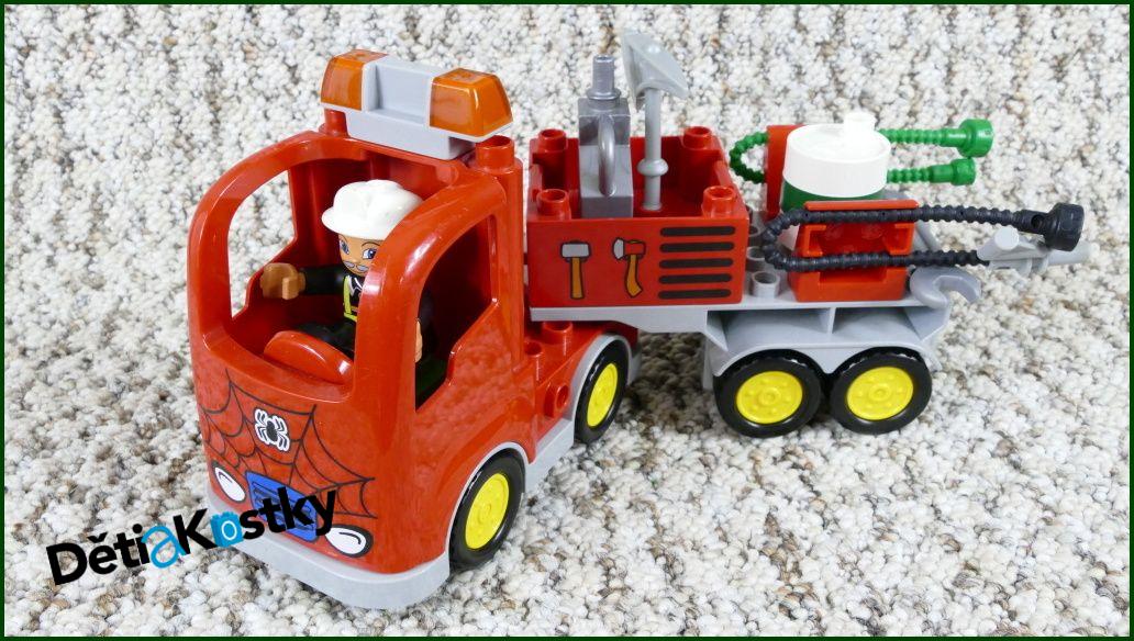 Lego® Duplo® Hasičské Auto s Návěsem a Majáčkem