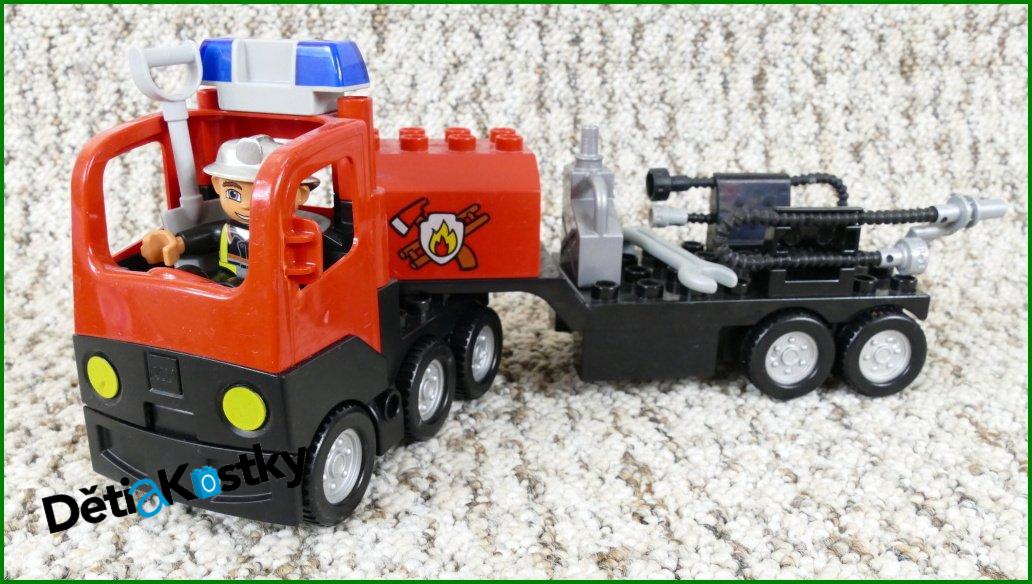 Lego® Duplo® Hasičské Auto s Návěsem a Majáčkem