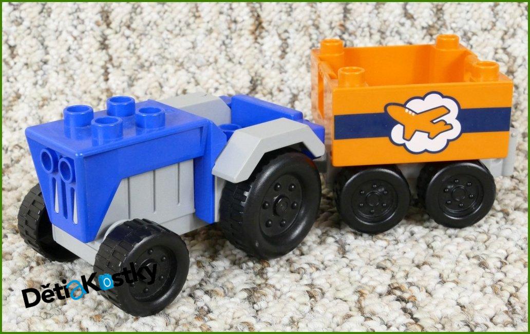 Lego® Duplo® Traktor Modrý s vozíkem / letiště