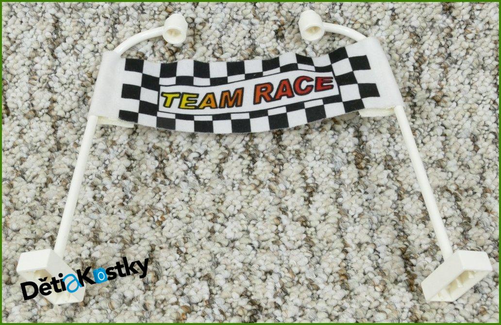 Lego® Duplo® Bílé Sloupky s Bannerem Team Race