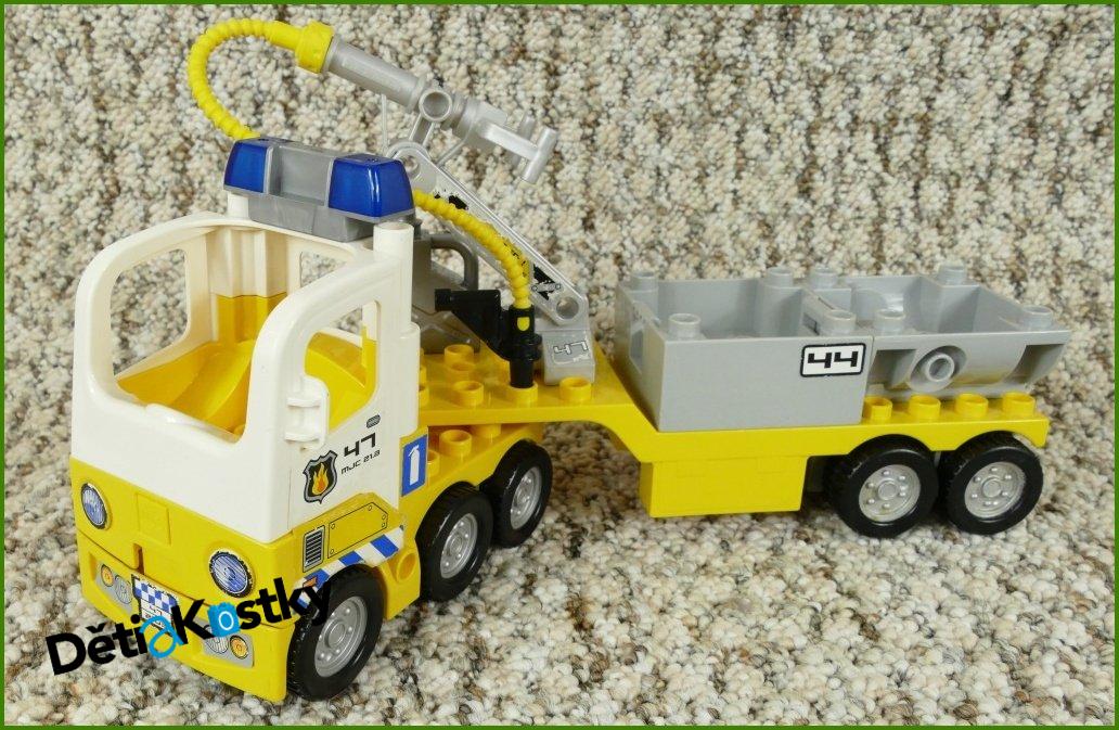 Lego® Duplo® Letištní Cisterna s Majáčkem, Korbami a Tryskou