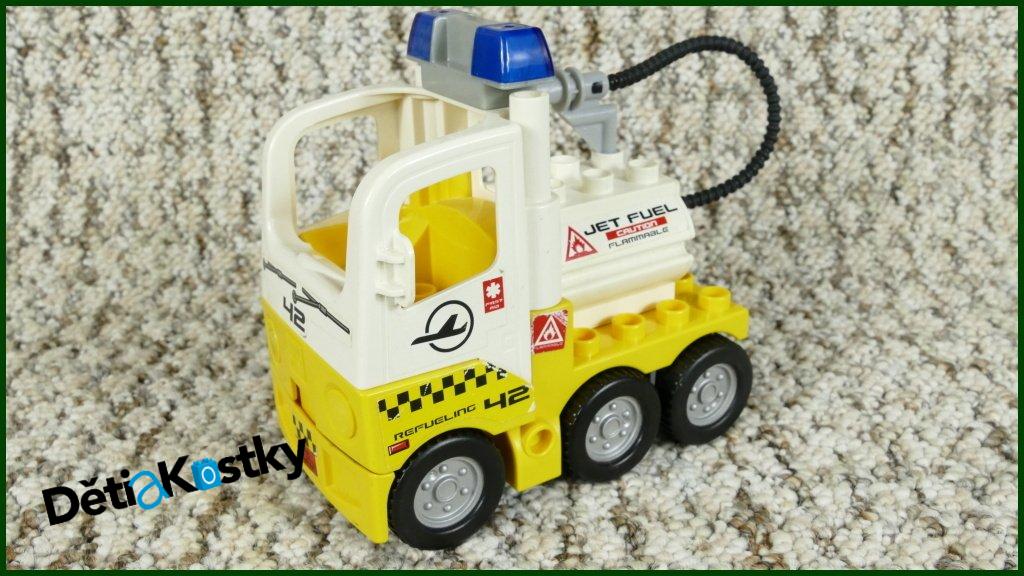 Lego® Duplo® Letištní Tahač s Cisternou
