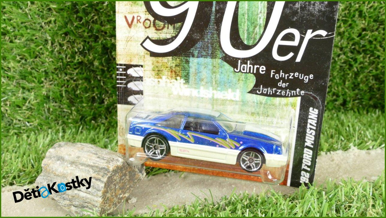 Angličák Model Autíčka Hot Wheels '92 Ford Mustang (90 YEAR ANNIVERSARY)