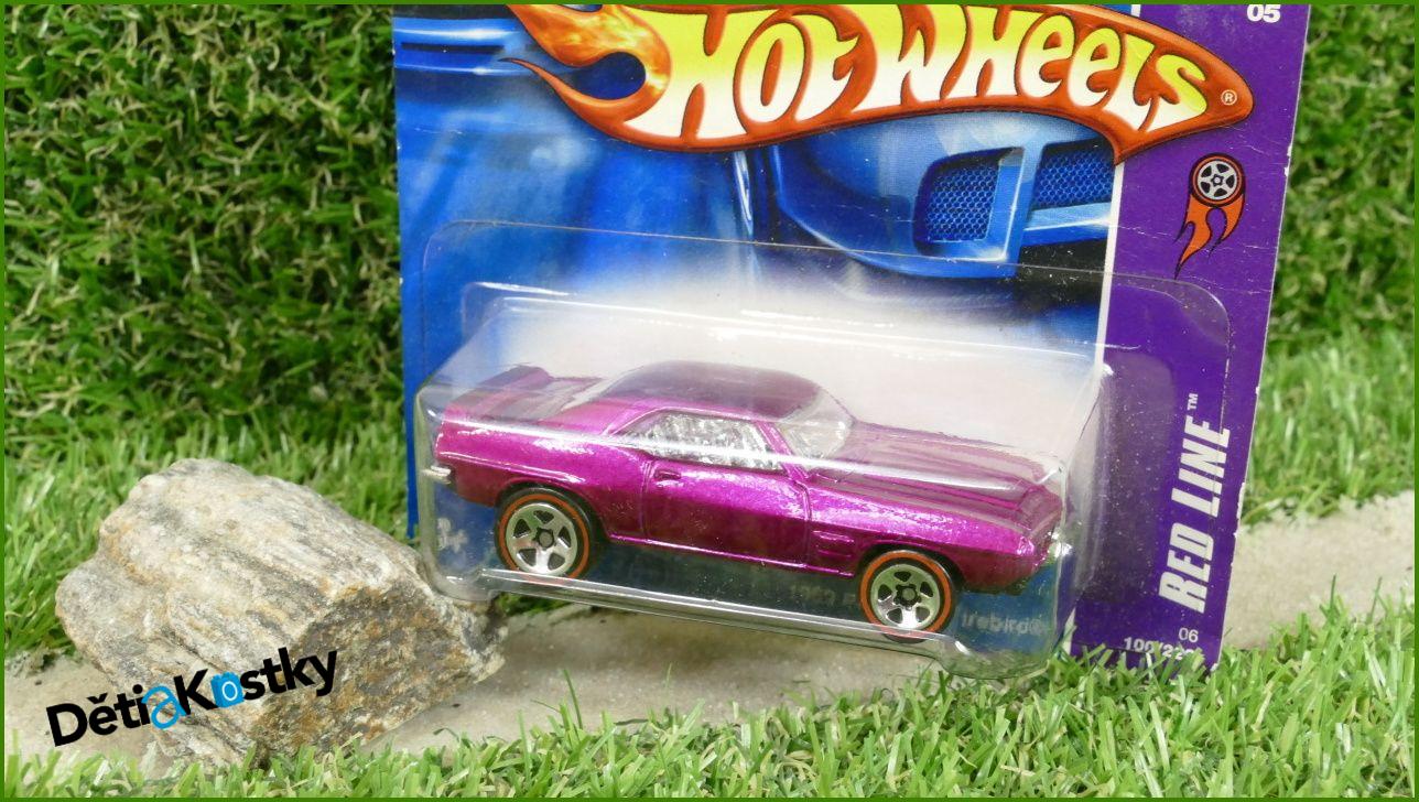Angličák Model Autíčka Hot Wheels Autíčko 1696 Pontiac Firebird (RED LINE)