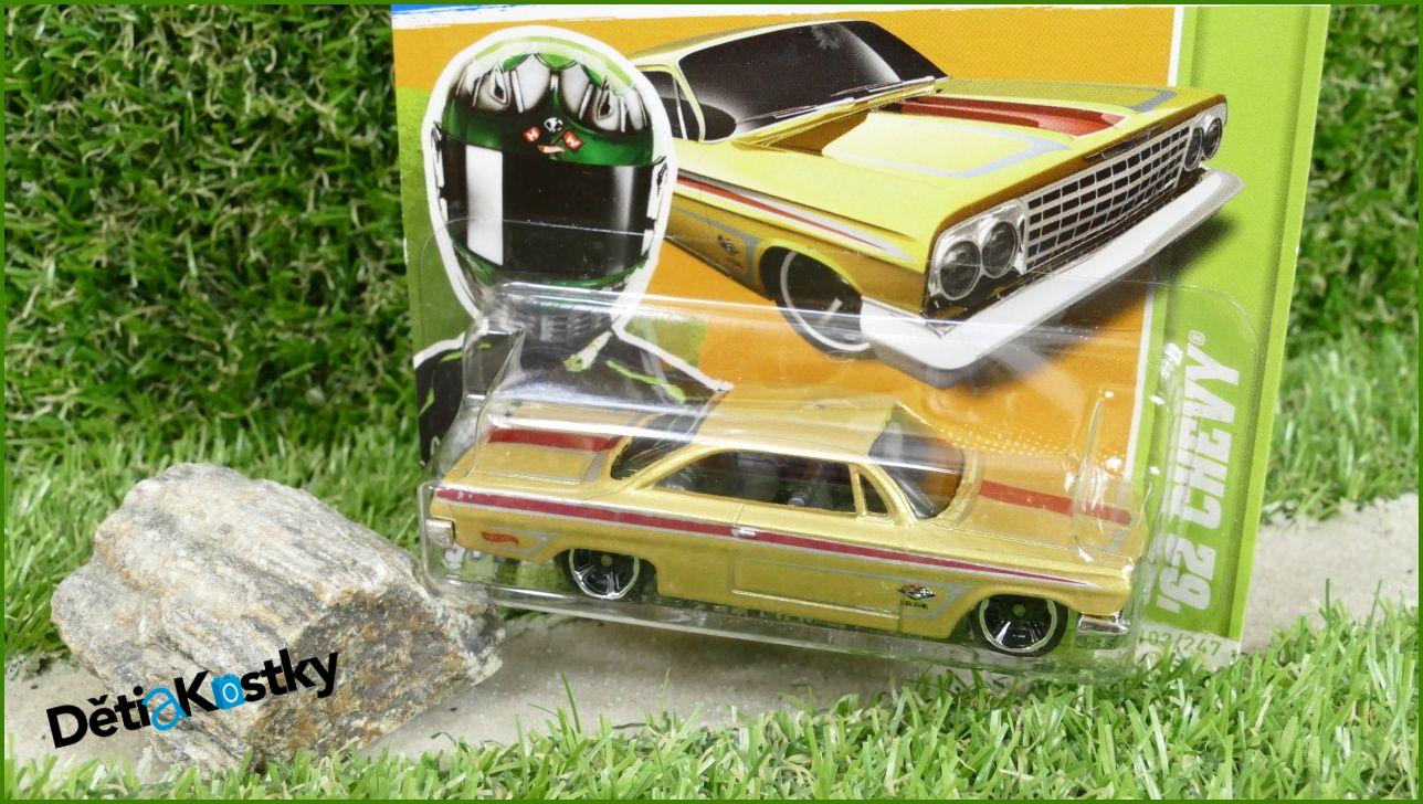 Angličák Model Autíčka Hot Wheels Autíčko '62 Chevy (MUSCLE MANIA)