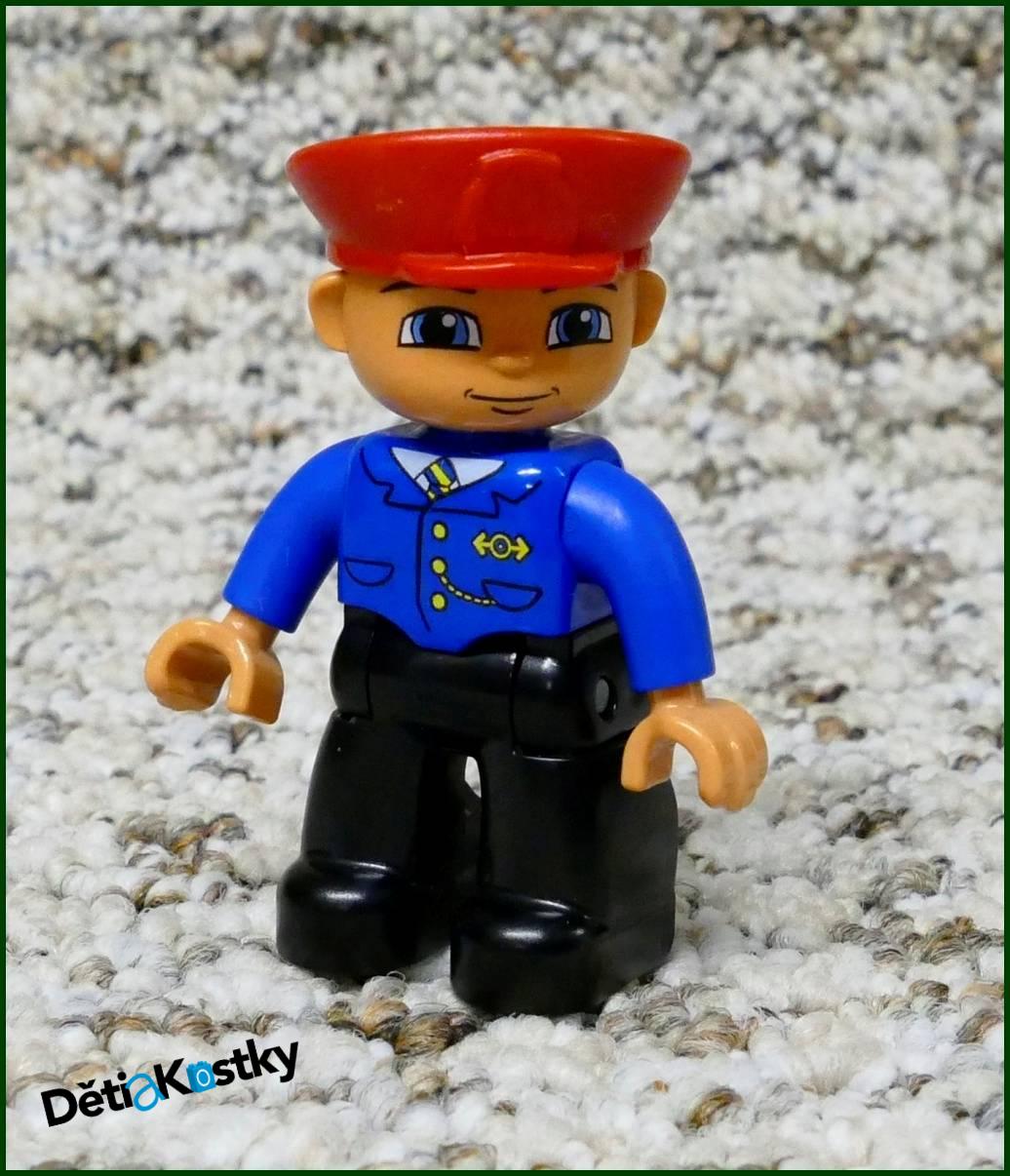 Lego® Duplo® Figurka Výpravčí Červená Čepice