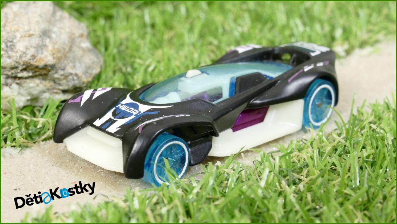 Angličák - Hot Wheels Autíčko Futurismo