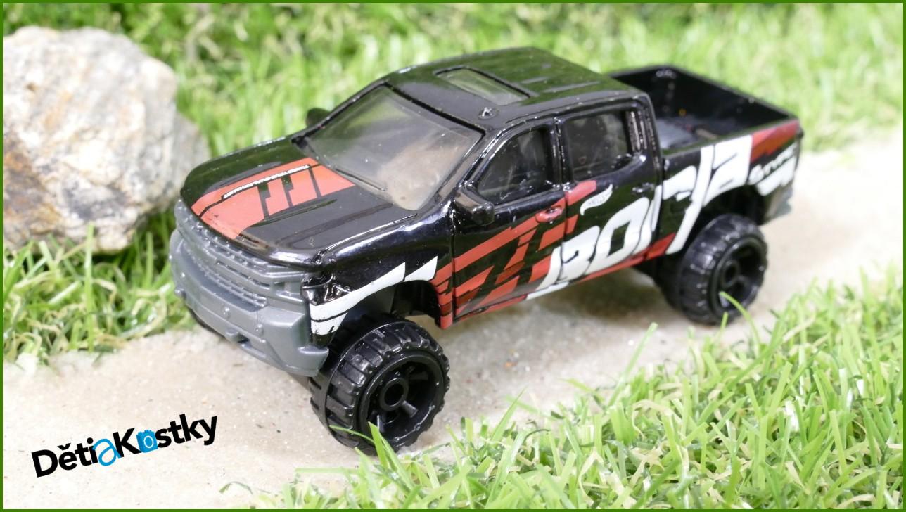 Hot Wheels Autíčko ´19 Chevrolet Silverado Trail Boss