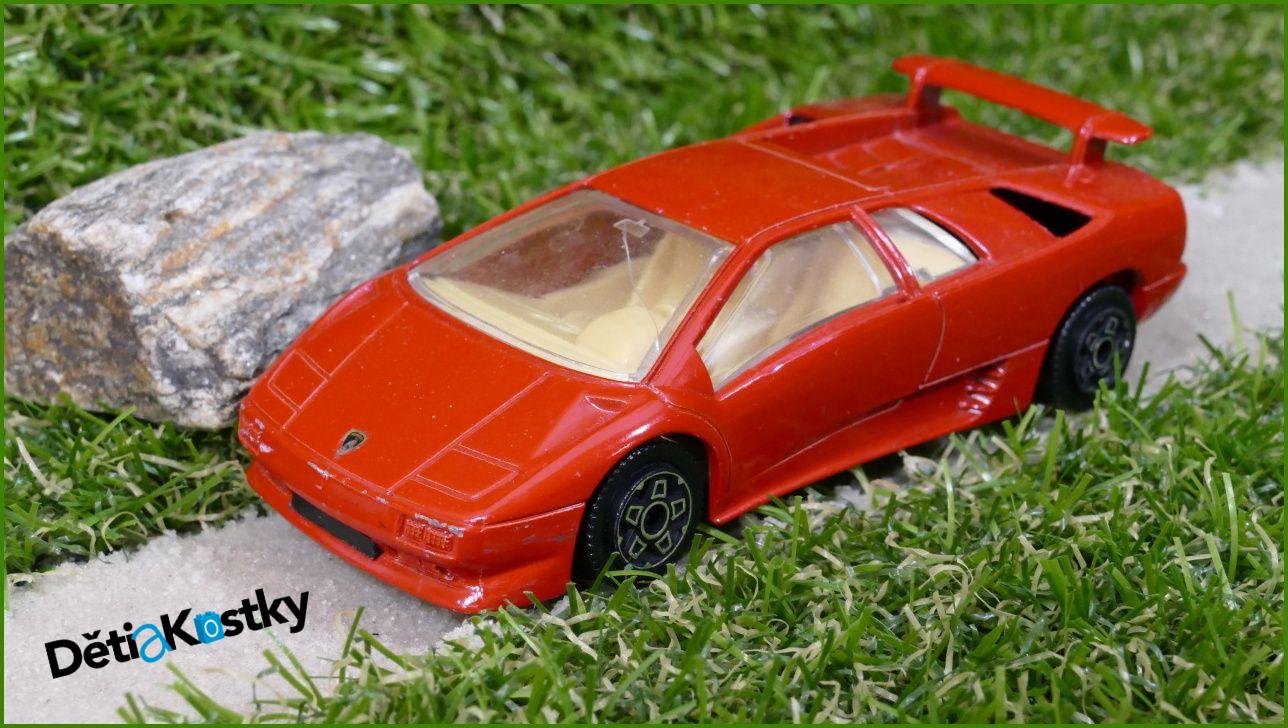 Angličák Bburago 1:43 - Lamborghini Diablo - prasklinka předního skla