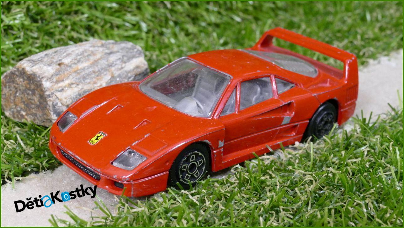 Angličák Bburago 1:43 - Ferrari F40