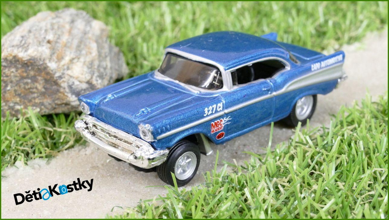 Angličák Autíčko Maisto 1957 Chevrolet Bel Air - gumová kolečka