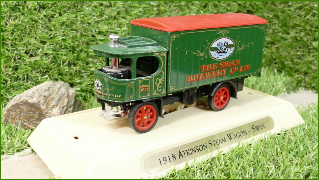 Autíčko Matchbox Models of Yesteryear - 1918 Atkinson Steam Wagon - 'Swan'