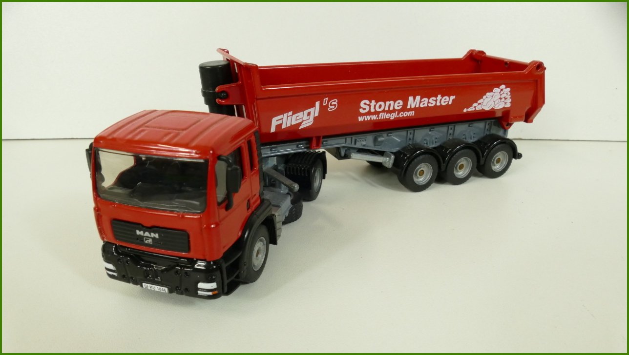 Model Siku Autíčko 1868 Man 4013 Fliegl Stone Master