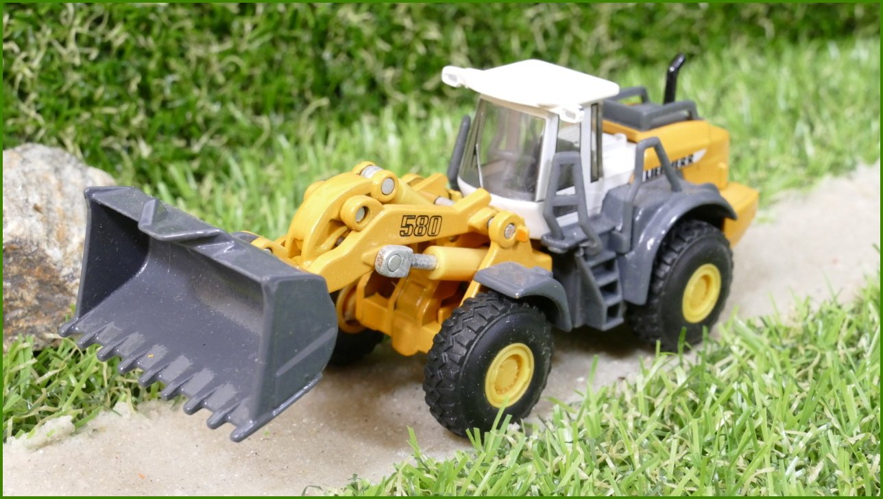 Model Siku Autíčko 1873 Liebherr 580 Nakladač