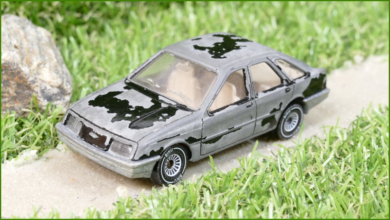 Model Siku Autíčko 1056 Ford Sierra 2,3 Ghia - bez zadních dveří