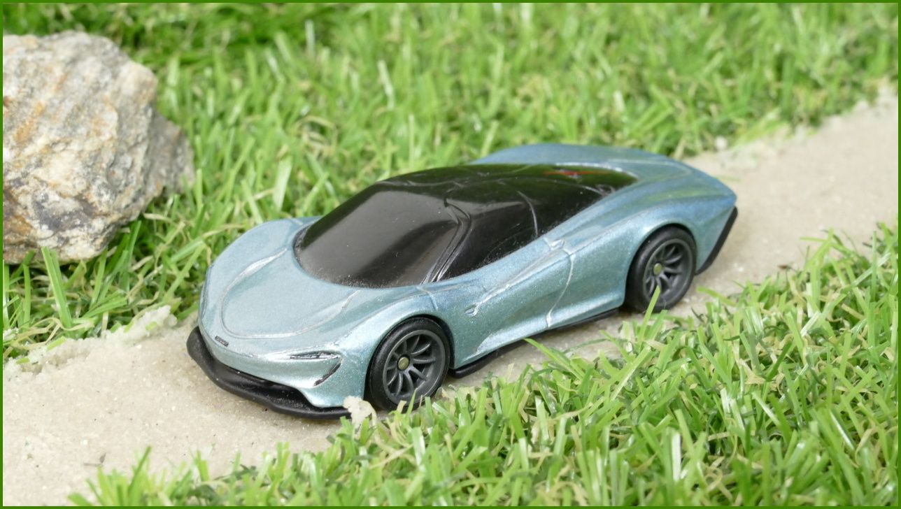 Model Autíčka Hot Wheels McLaren Speedtail Premium