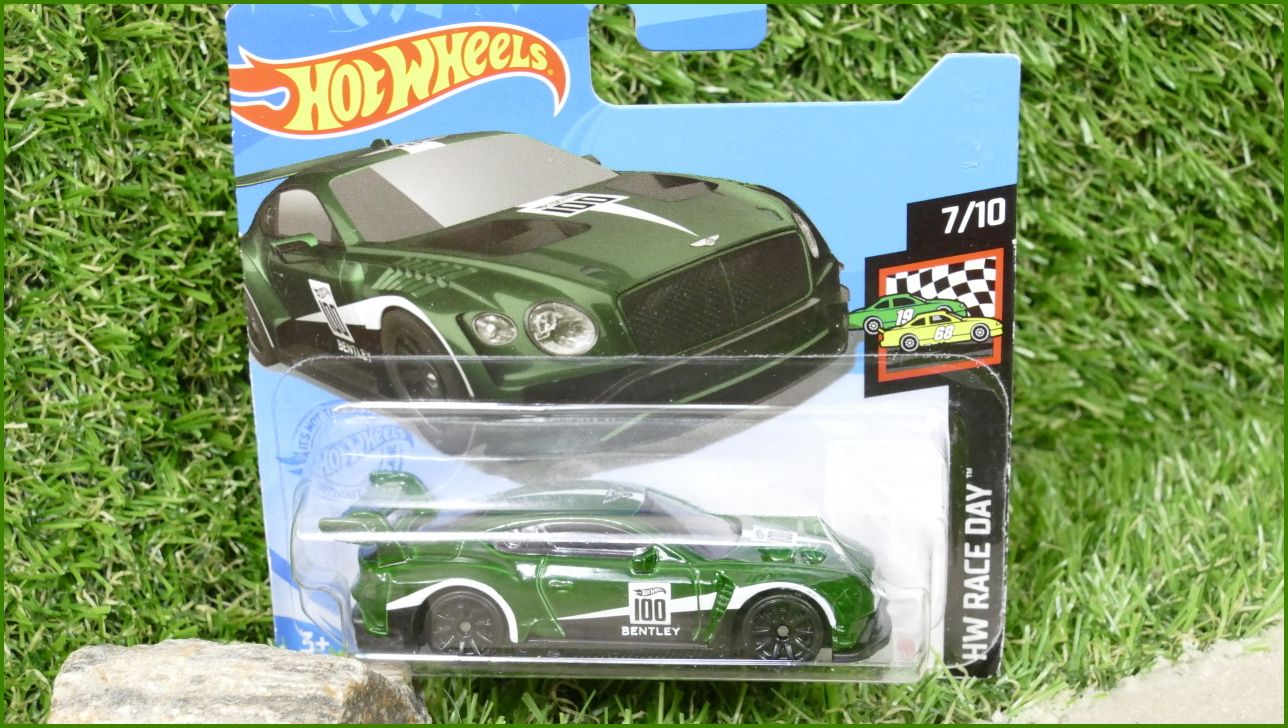 Angličák Model Autíčka Hot Wheels 2018 Bentley Continental GT3 (HW RACE DAY)