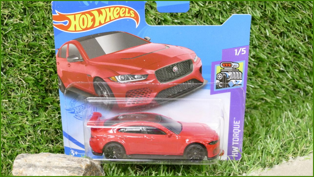 Angličák Model Autíčka Hot Wheels Jaguar XE SV Project 8 (HW TORQUE)