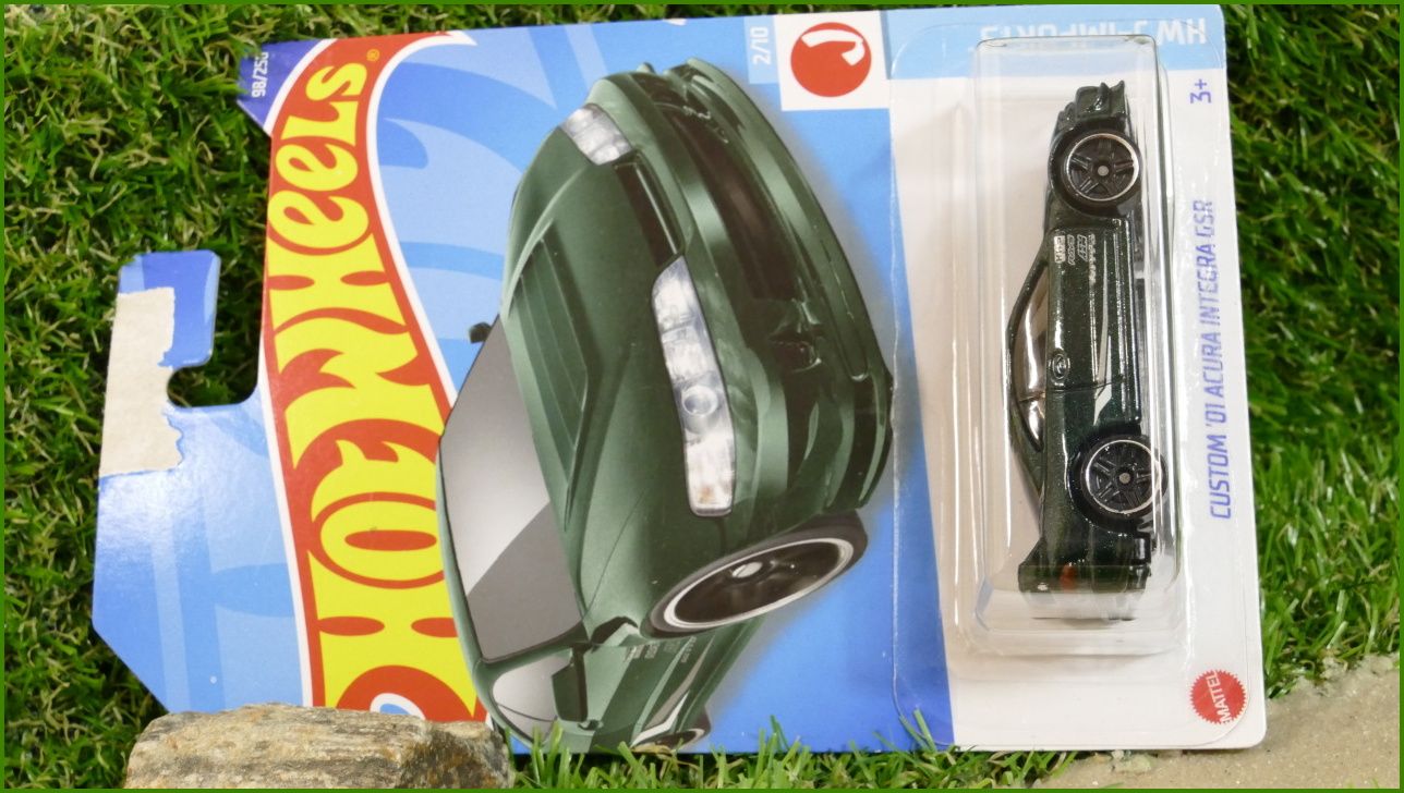 Angličák Model Autíčka Hot Wheels Custom ´01 Acura Integra GSR (HW J-IMPORTS)