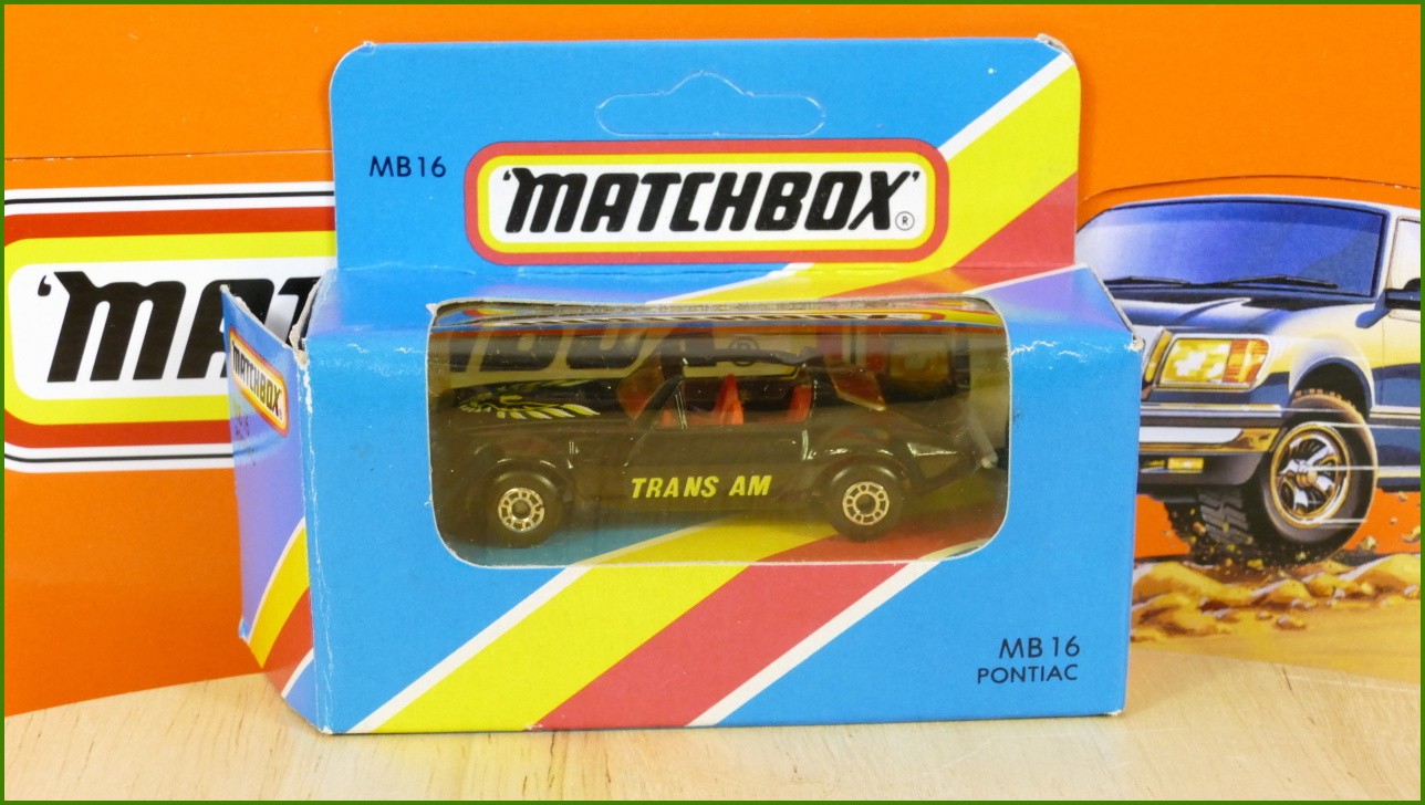 Angličák Autíčko Matchbox MB 16 - Pontiac