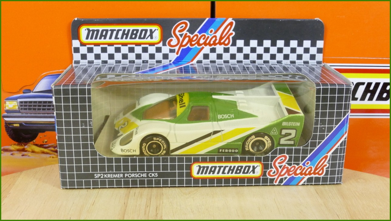 Angličák Autíčko Matchbox Specials SP2 - Kremer Porsche CK5