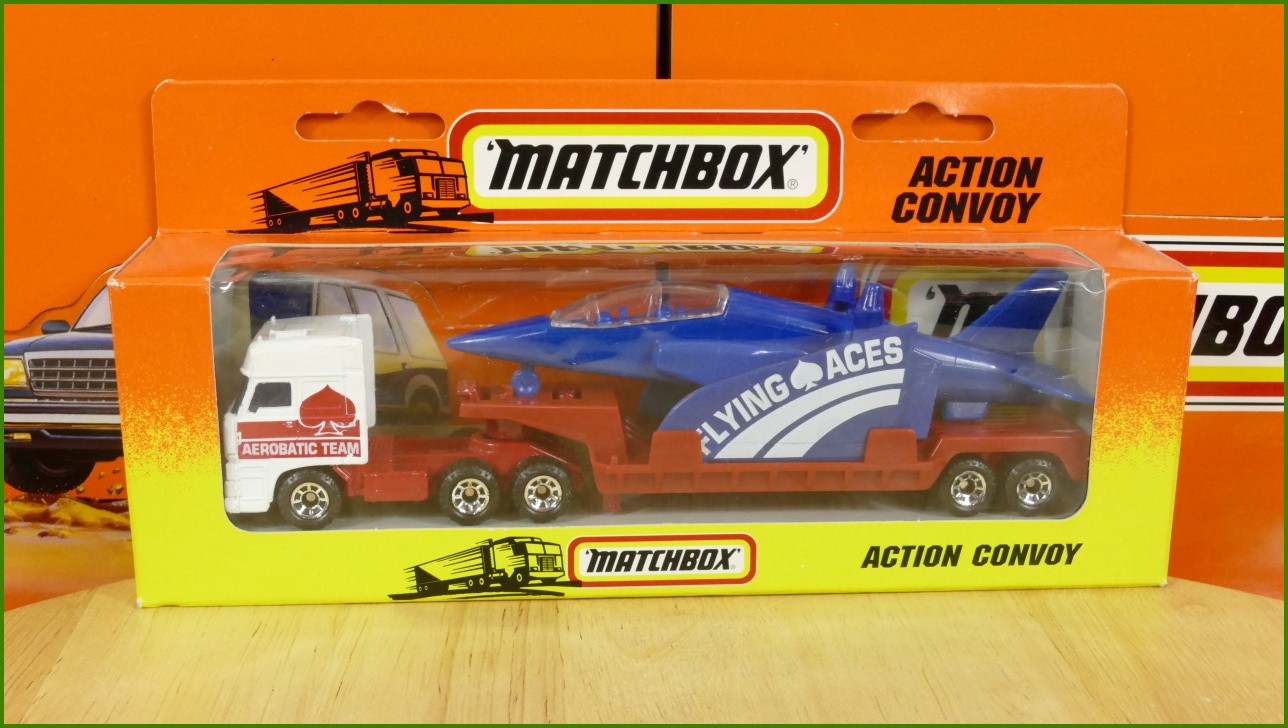 Model Matchbox Convoy DAF 3300 Space Cab - Flying Aces