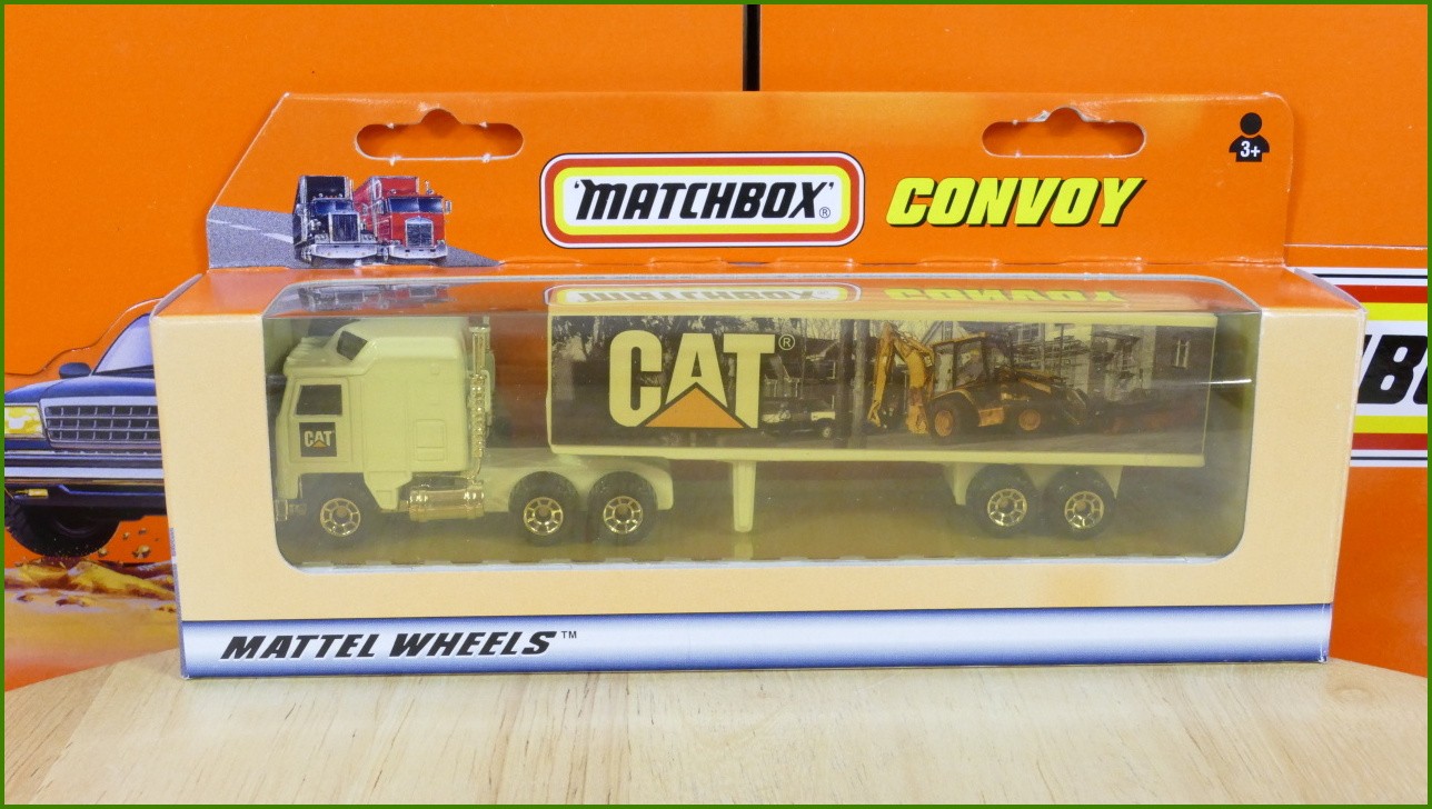 Model Matchbox Convoy Kenworth - CAT Trailer