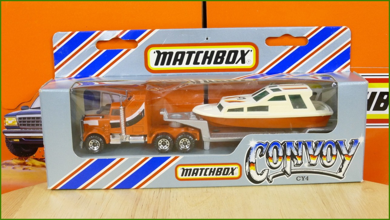 Model Matchbox Convoy CY 4 - Kenworth - Boat Trailer
