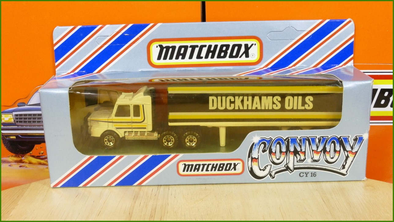 Model Matchbox Convoy CY 16 - Scania - Duckhams Oils Trailer