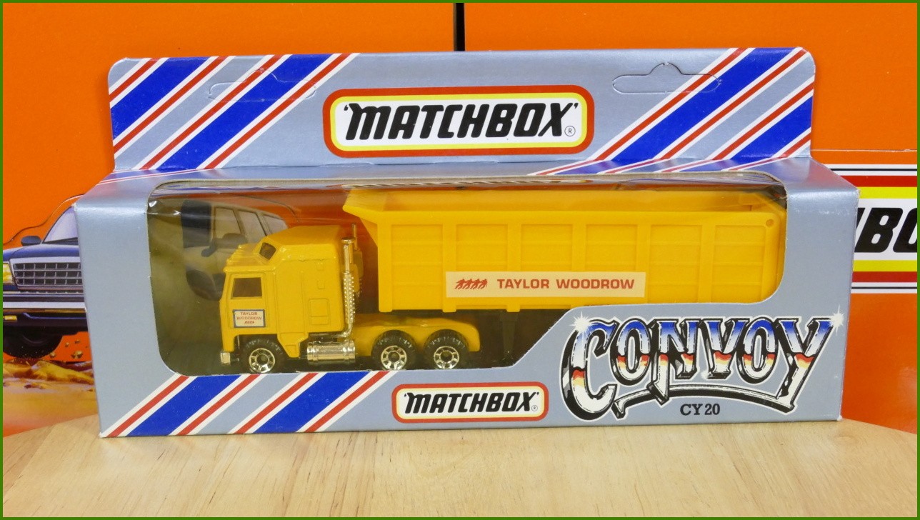 Model Matchbox Convoy CY 20 - Kenworth - Taylor Woodrow Trailer