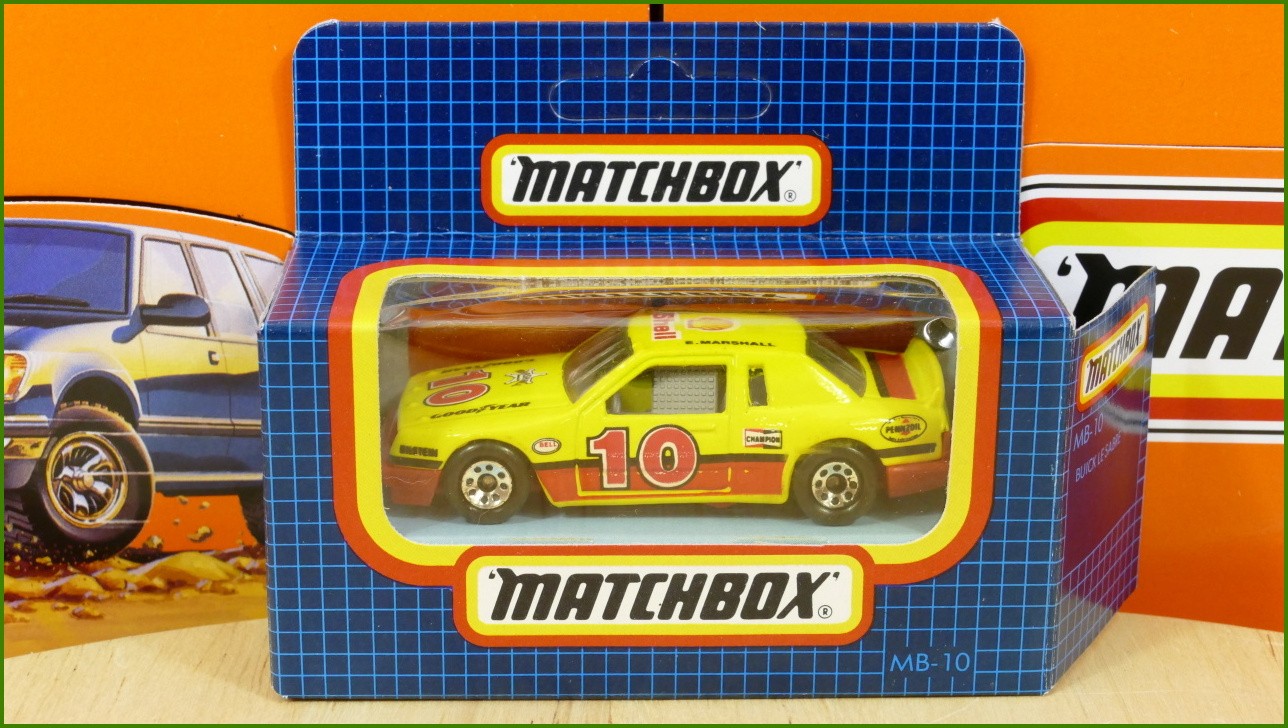 Matchbox Model MB-10 - Buick Le Sabre