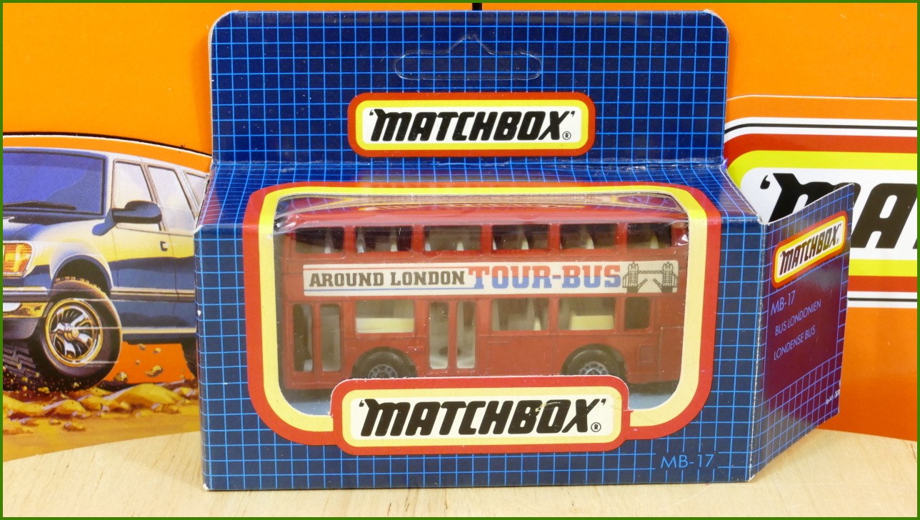 Matchbox Model MB-17 - London Bus