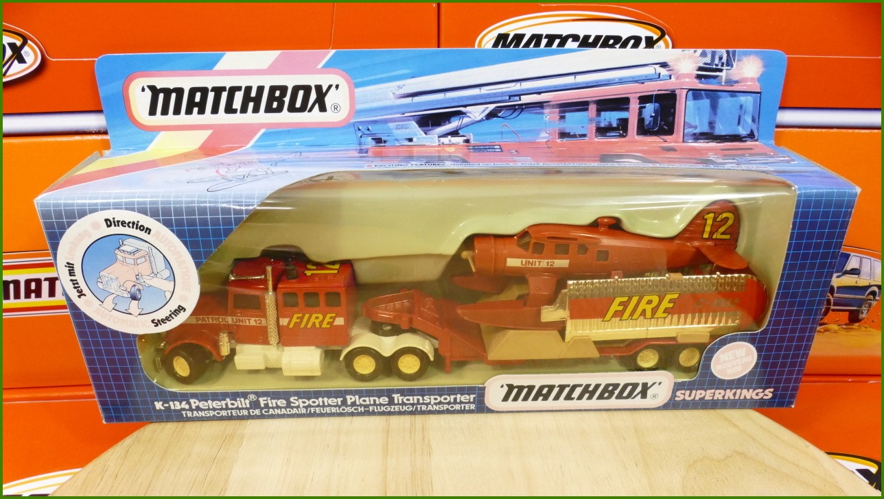 Matchbox Superkings K-134 Peterbilt Fire Spotter Plane Transporter