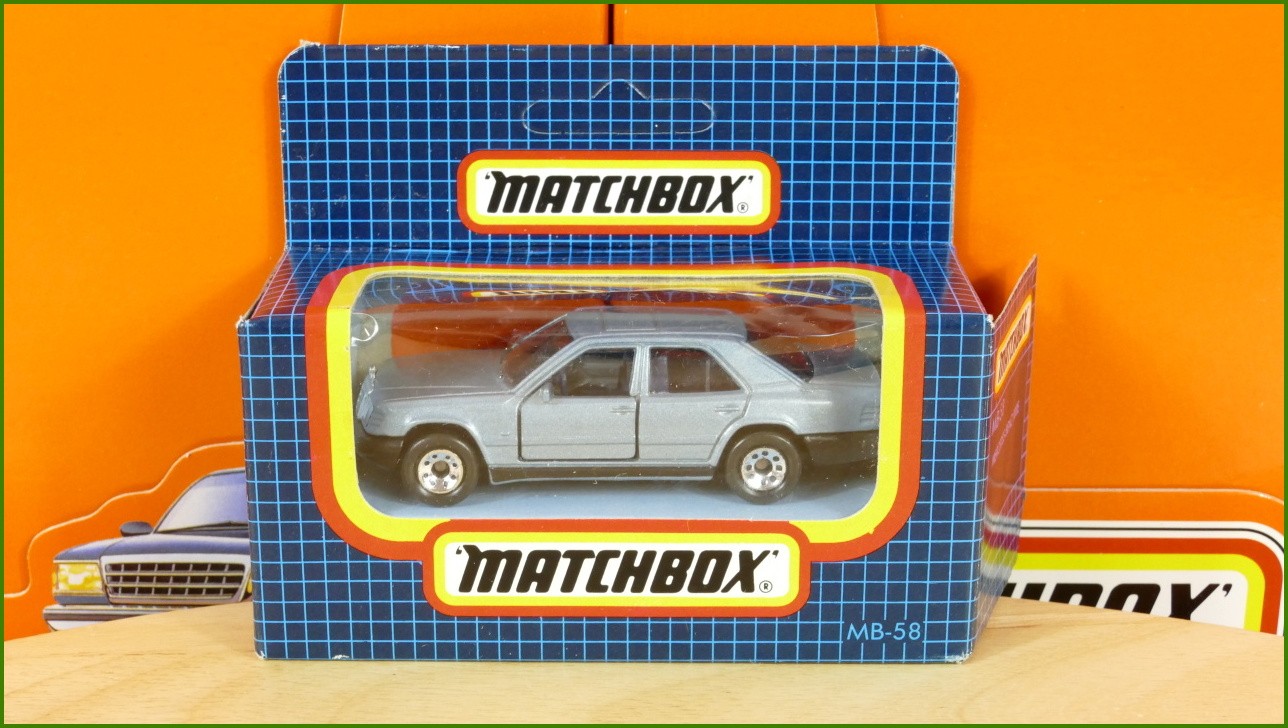 Autíčko Angličák Matchbox MB-58 - Mercedes-Benz 300E