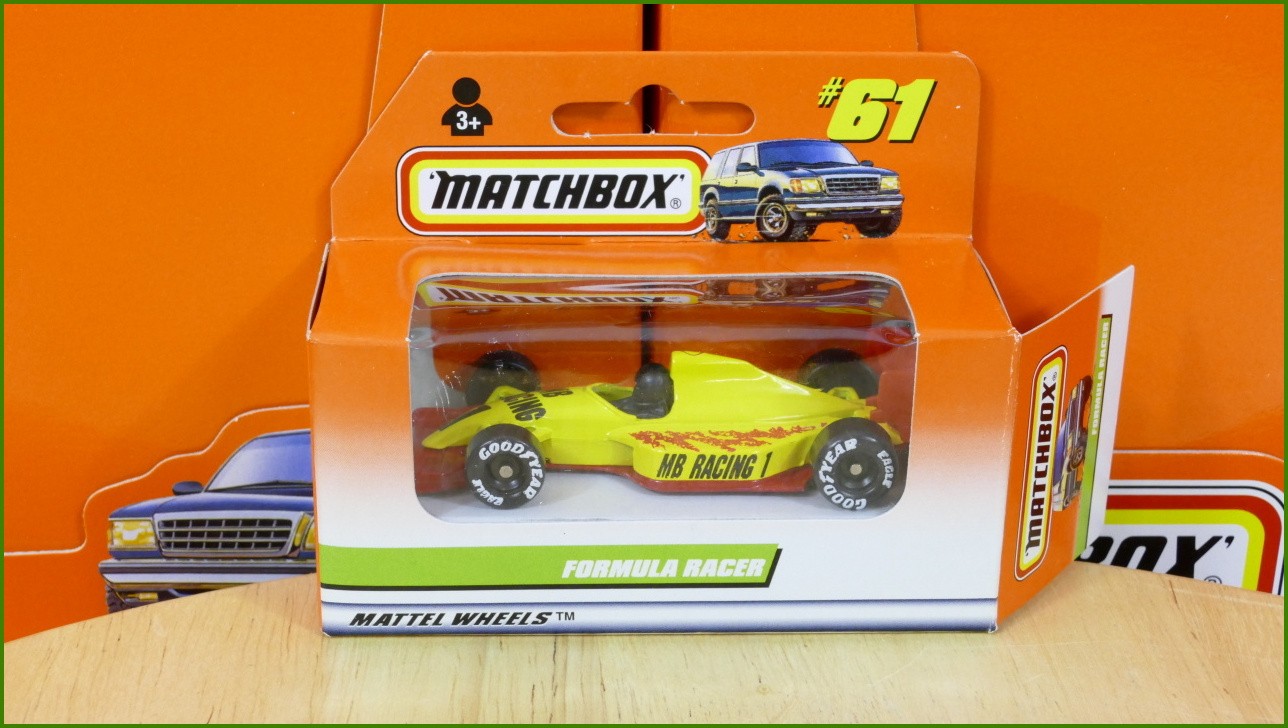 Matchbox Model Autíčka No.61 - Formula Racer