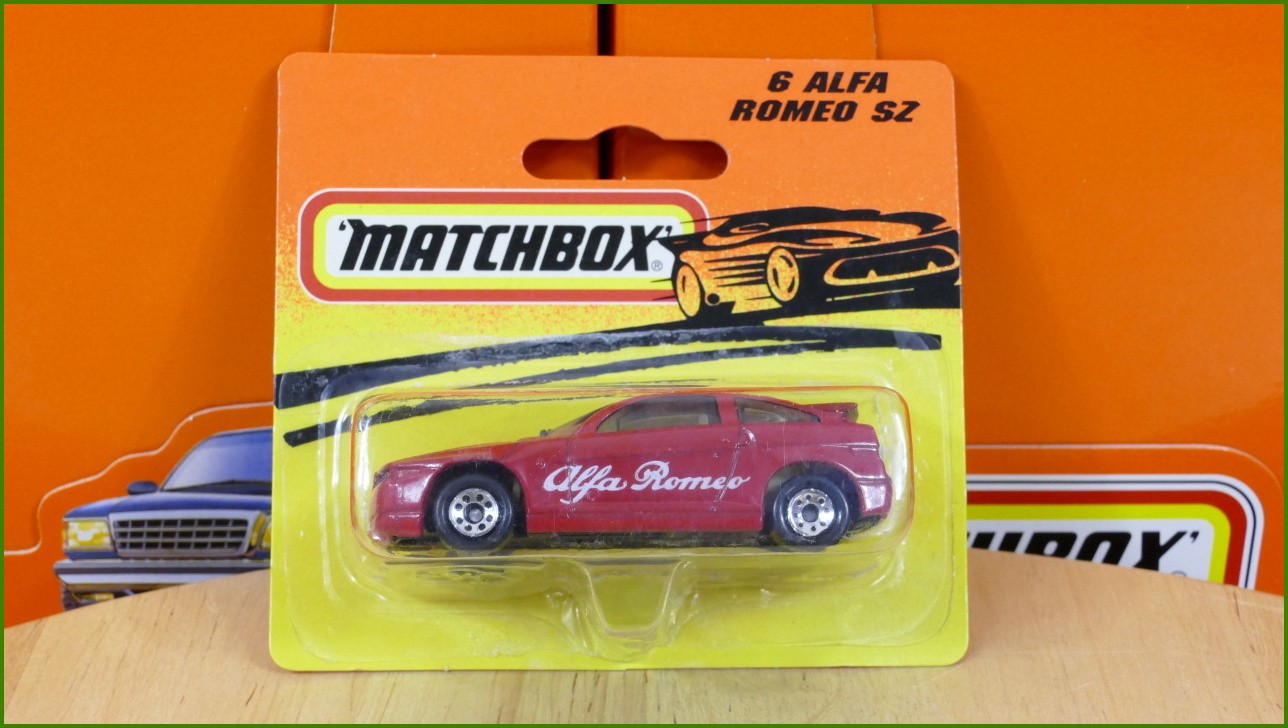 Matchbox Model Autíčka Motorcity No.6 - Alfa Romeo SZ