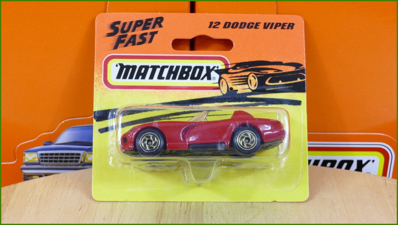 Matchbox Model Autíčka Super Fast No.12 - Dodge Viper