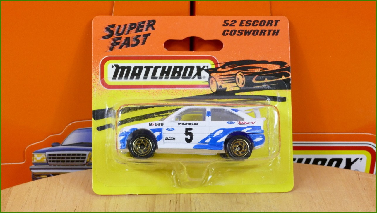 Matchbox Model Autíčka Super Fast No.52 - Escort Cosworth