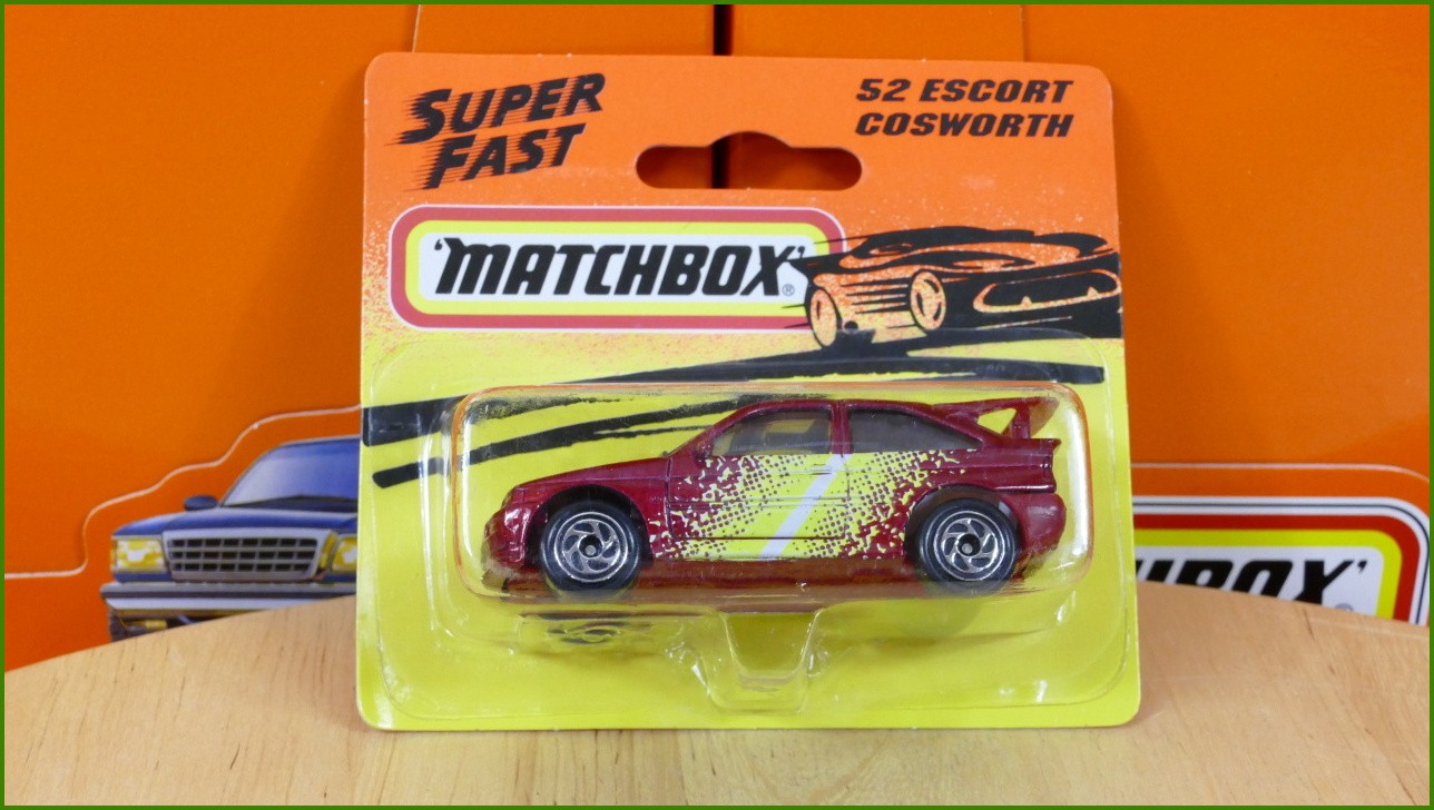 Matchbox Model Autíčka (Made in China) No.52 - Escort Cosworth (neotevřeno)